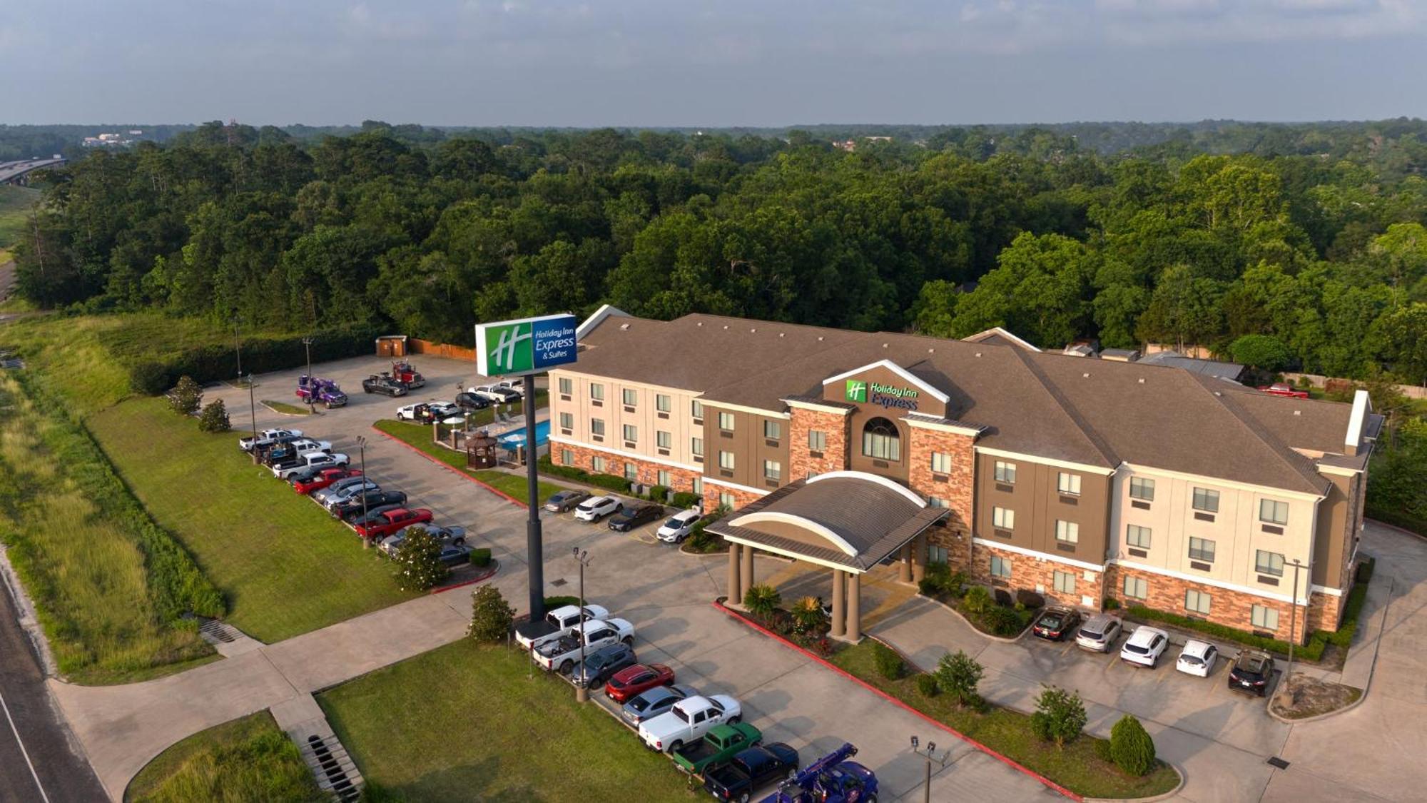 Holiday Inn Express & Suites Cleveland By Ihg Екстер'єр фото